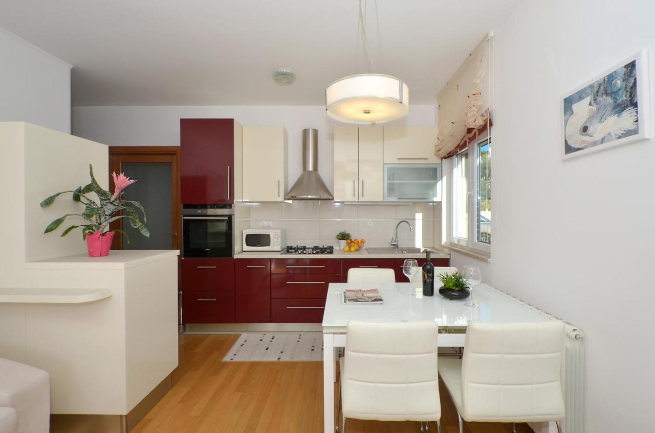 Apartmani Adela Solin Exterior foto
